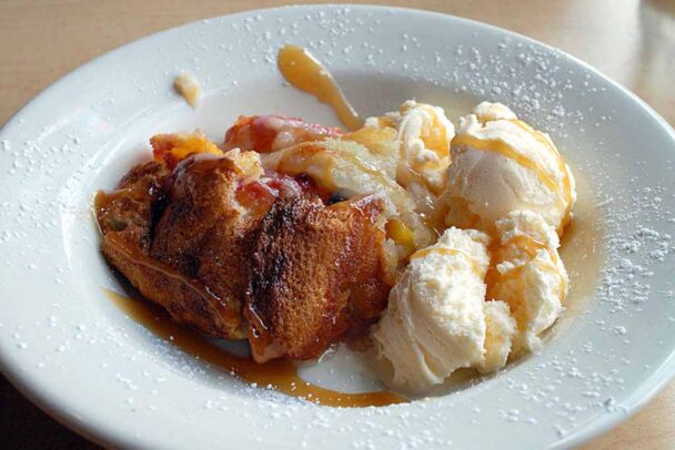 Georgia Peach Cobbler