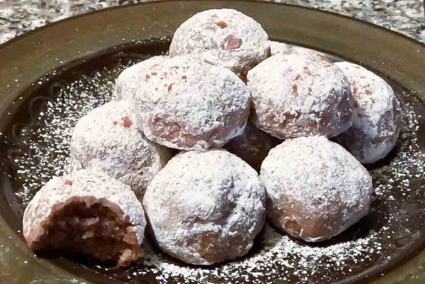 Buttery Pecan Snowball Cookies