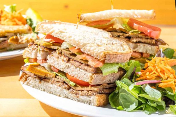Sweet Cherry Cheesecake Lush.psdThe best Club Sandwich