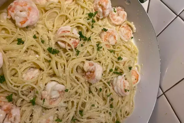 Garlic Shrimp Pasta