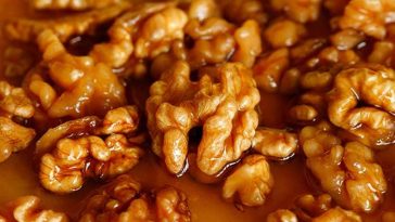 5 Minute Caramel Walnuts Recipe
