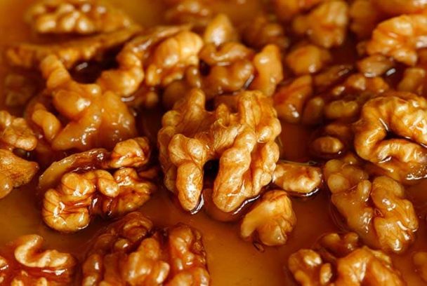 5 Minute Caramel Walnuts Recipe